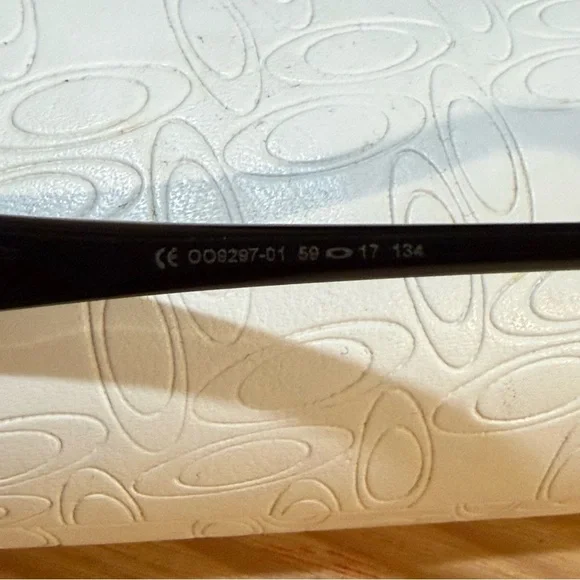 Oakley Unstoppable Polarized Sunglasses - Picture 11 of 12